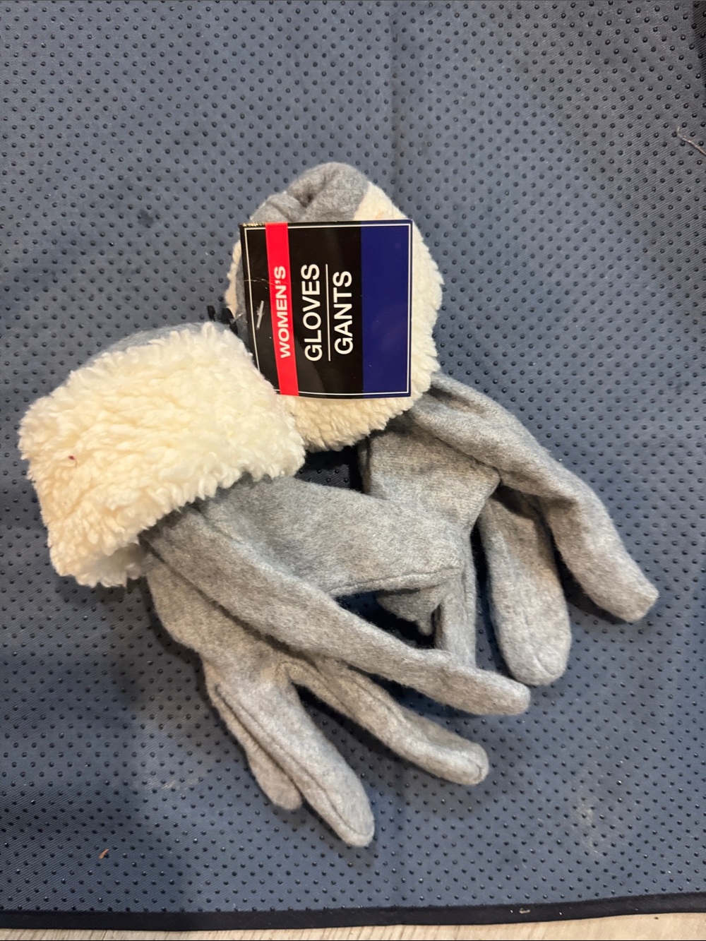 Women's Gray Fleece Gloves with Cream Sherpa Cuff